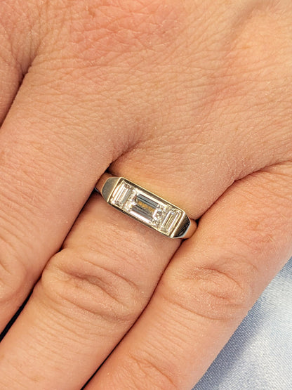 1.2 CT Round Solitaire Moissanite Engagement Ring
