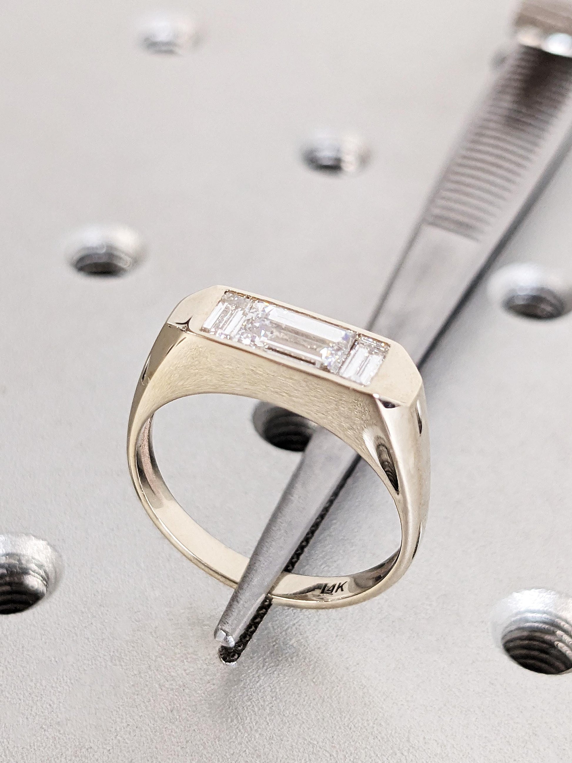 1.2 CT Round Solitaire Moissanite Engagement Ring