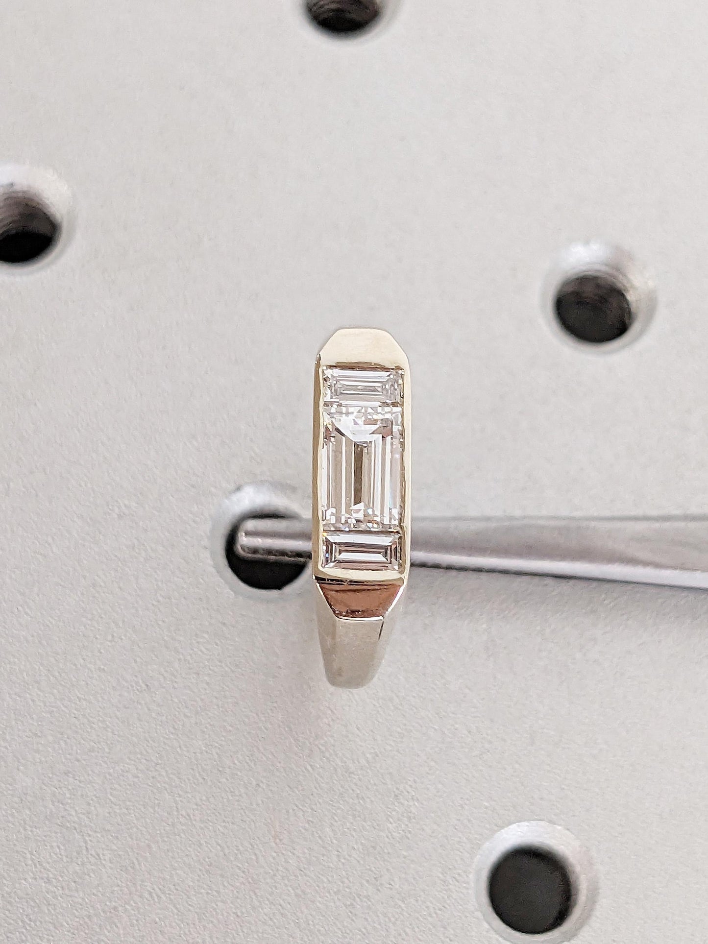 1.2 CT Round Solitaire Moissanite Engagement Ring