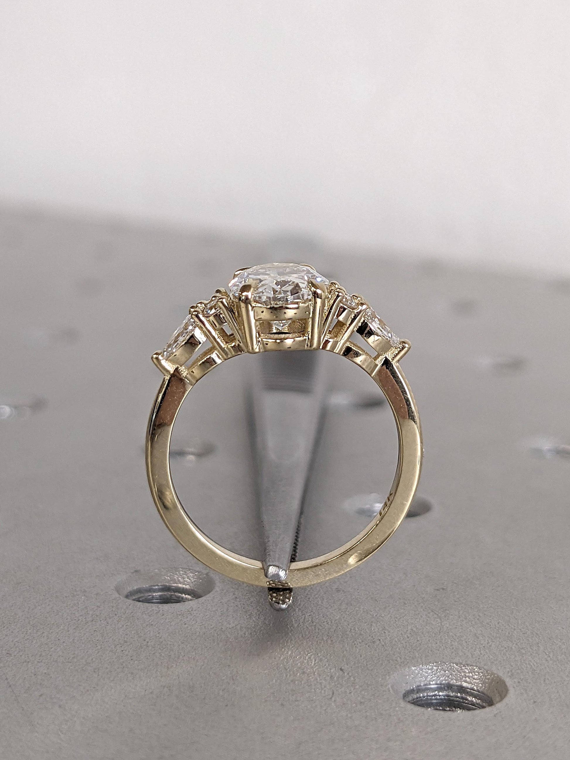 1.2 CT Round Solitaire Moissanite Engagement Ring