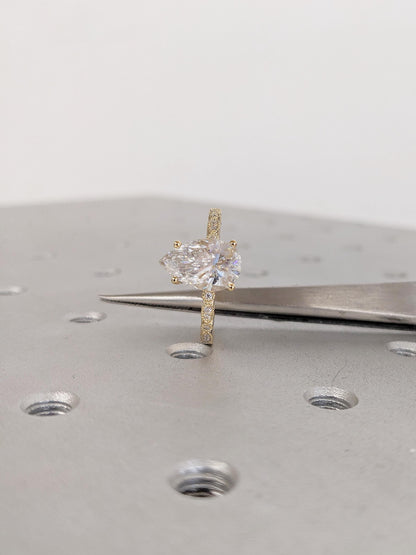 1.2 CT Round Solitaire Moissanite Engagement Ring