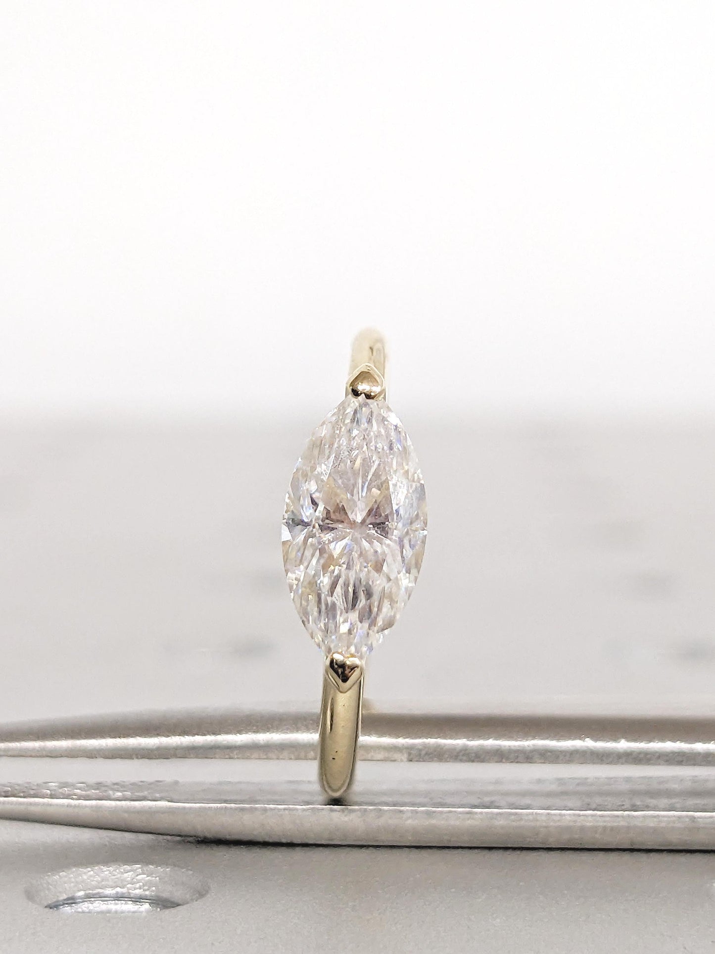 1.2 CT Round Solitaire Moissanite Engagement Ring