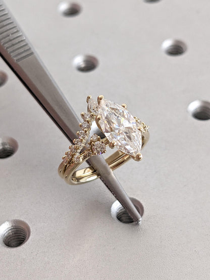 1.2 CT Round Solitaire Moissanite Engagement Ring