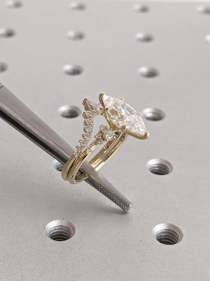 1.2 CT Round Solitaire Moissanite Engagement Ring