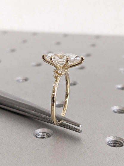 1.2 CT Round Solitaire Moissanite Engagement Ring