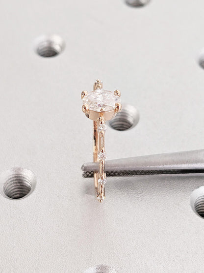 1.2 CT Round Solitaire Moissanite Engagement Ring