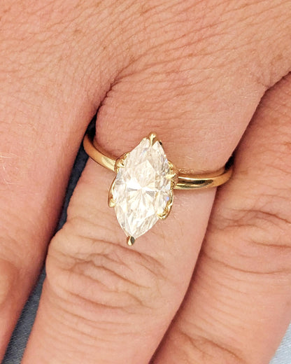 1.2 CT Round Solitaire Moissanite Engagement Ring