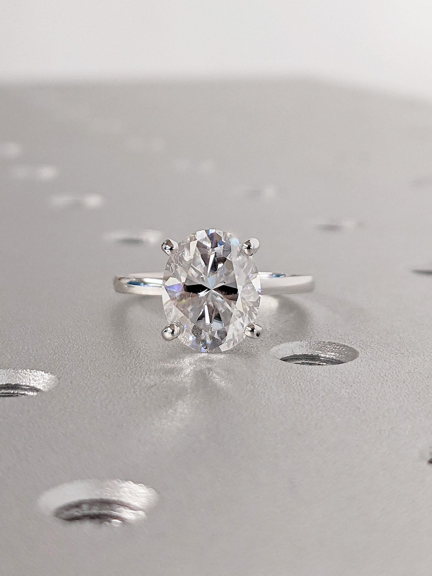 1.2 CT Round Solitaire Moissanite Engagement Ring