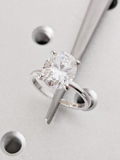 1.2 CT Round Solitaire Moissanite Engagement Ring