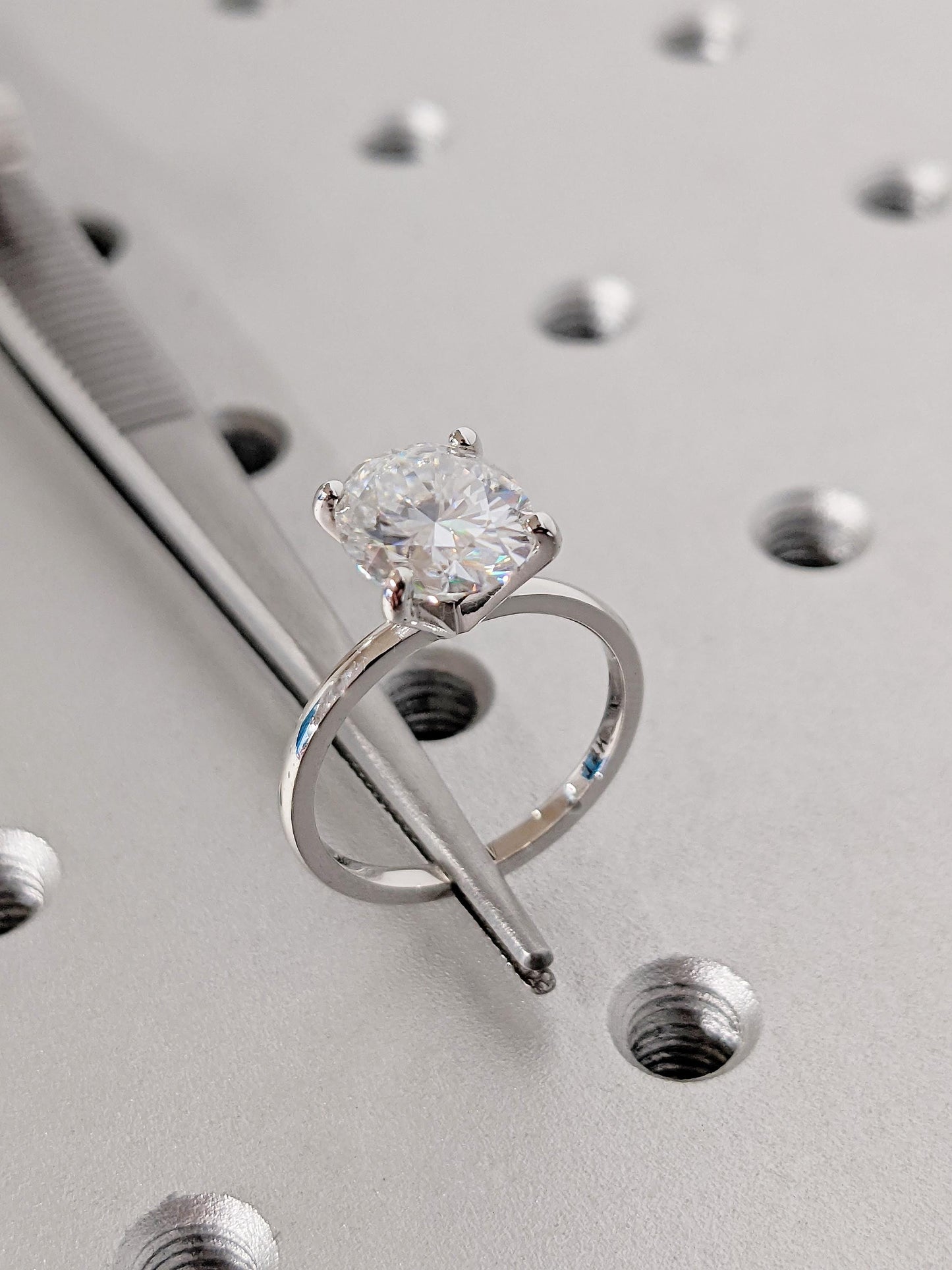 1.2 CT Round Solitaire Moissanite Engagement Ring
