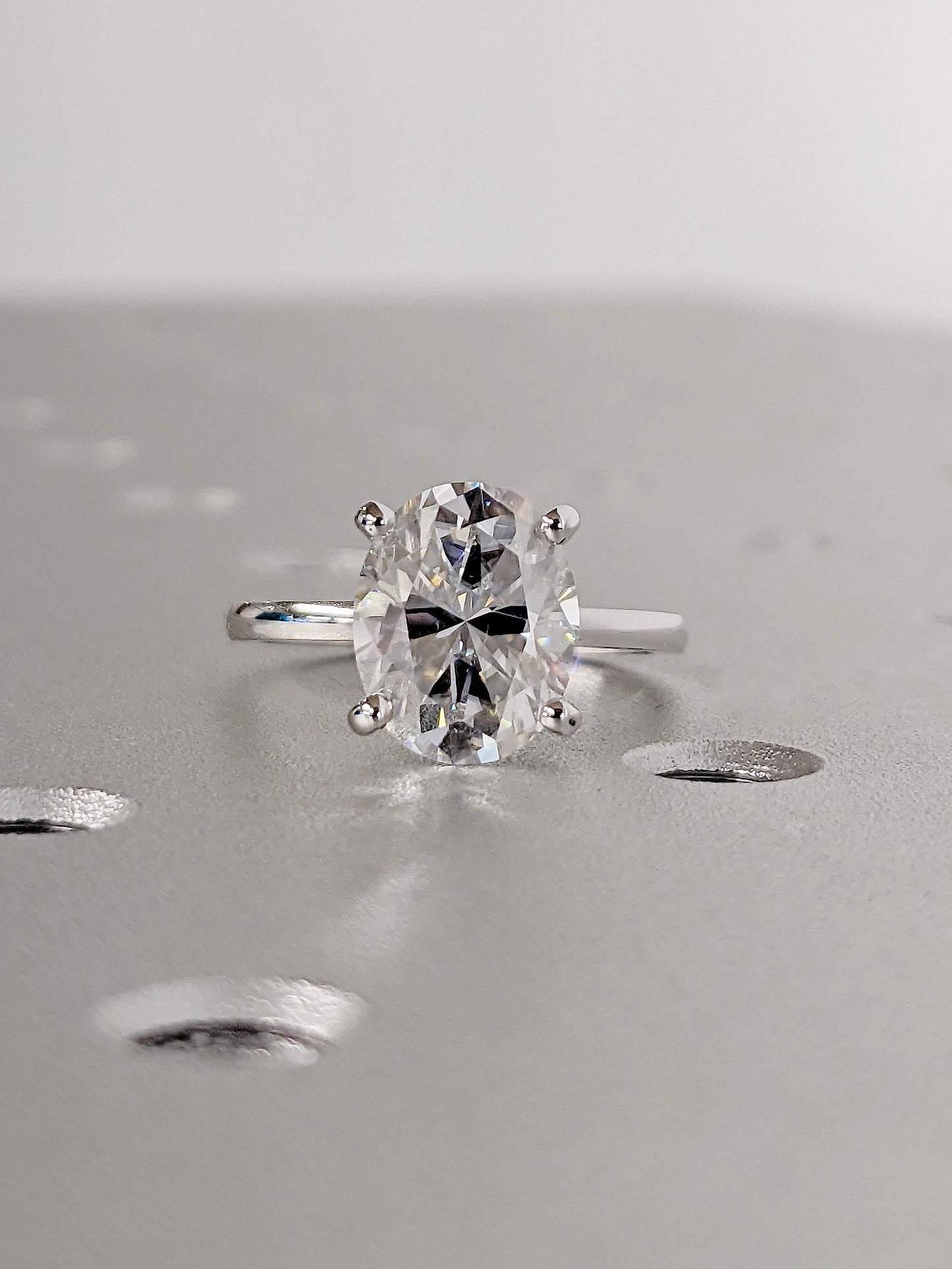 1.2 CT Round Solitaire Moissanite Engagement Ring