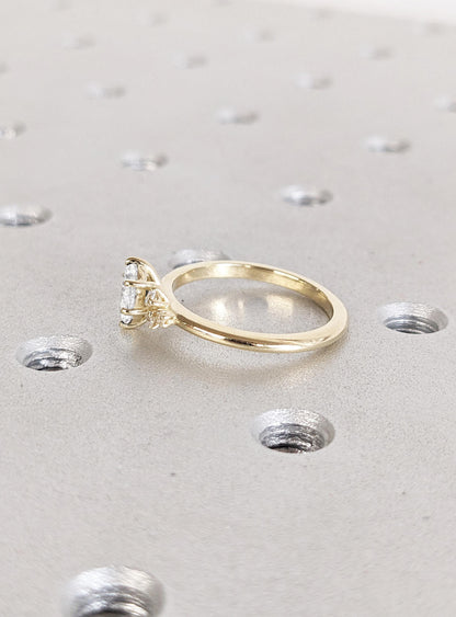 1.2 CT Round Solitaire Moissanite Engagement Ring