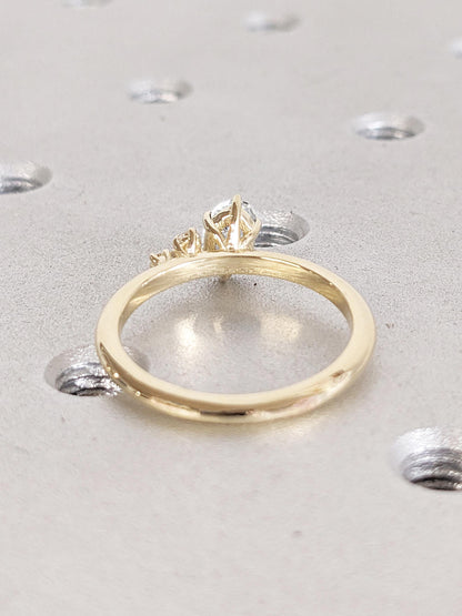 1.2 CT Round Solitaire Moissanite Engagement Ring