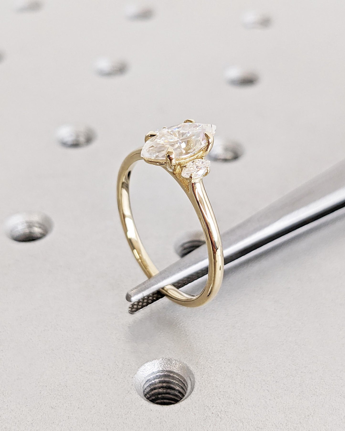 1.2 CT Round Solitaire Moissanite Engagement Ring