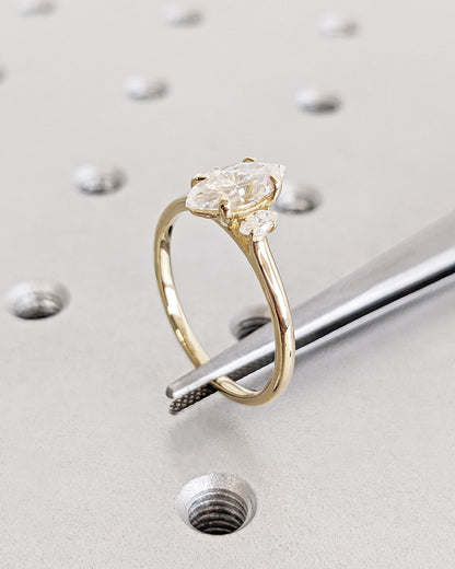 1.2 CT Round Solitaire Moissanite Engagement Ring