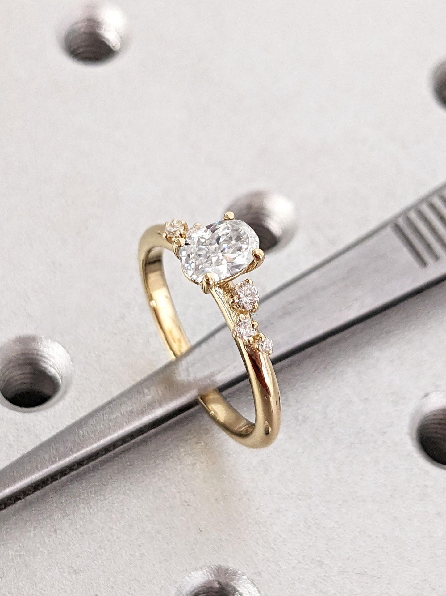 1.2 CT Round Solitaire Moissanite Engagement Ring
