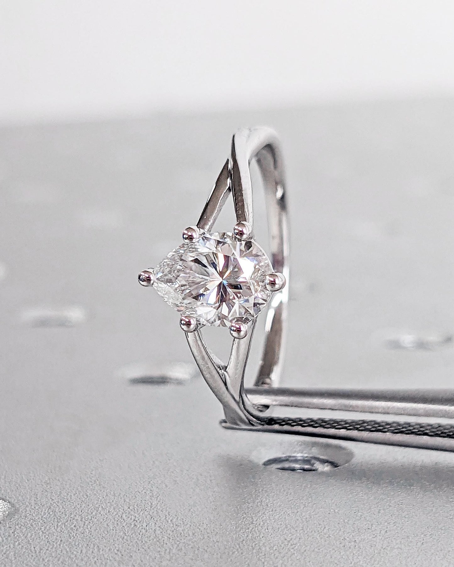 1.2 CT Round Solitaire Moissanite Engagement Ring