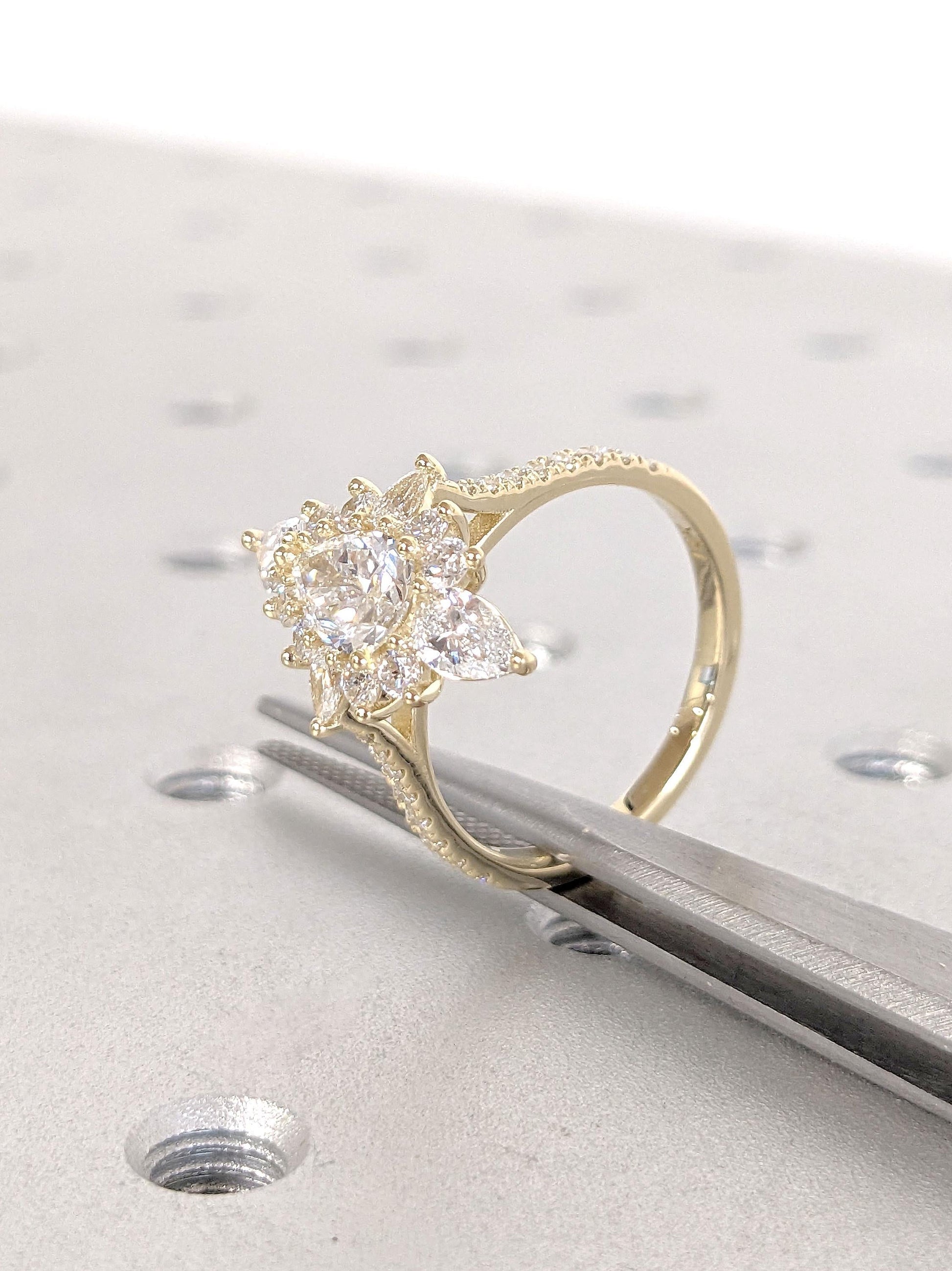1.2 CT Round Solitaire Moissanite Engagement Ring