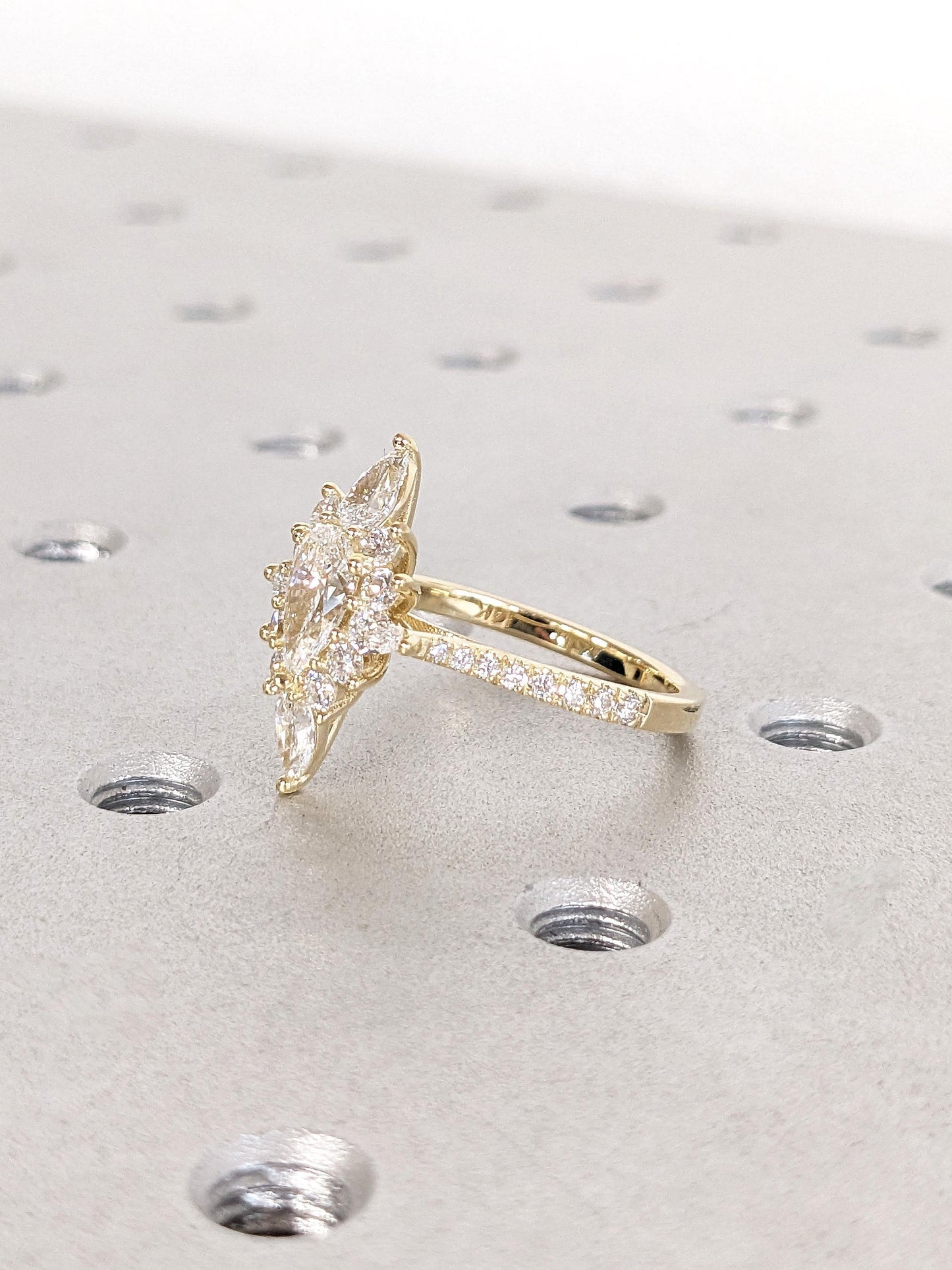 1.2 CT Round Solitaire Moissanite Engagement Ring