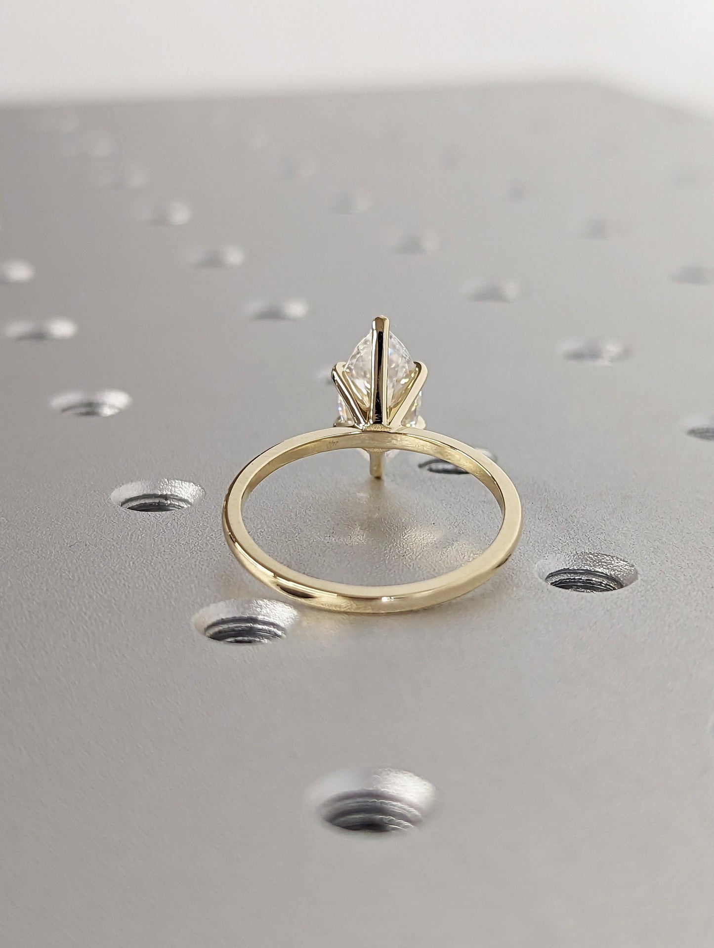 1.2 CT Round Solitaire Moissanite Engagement Ring