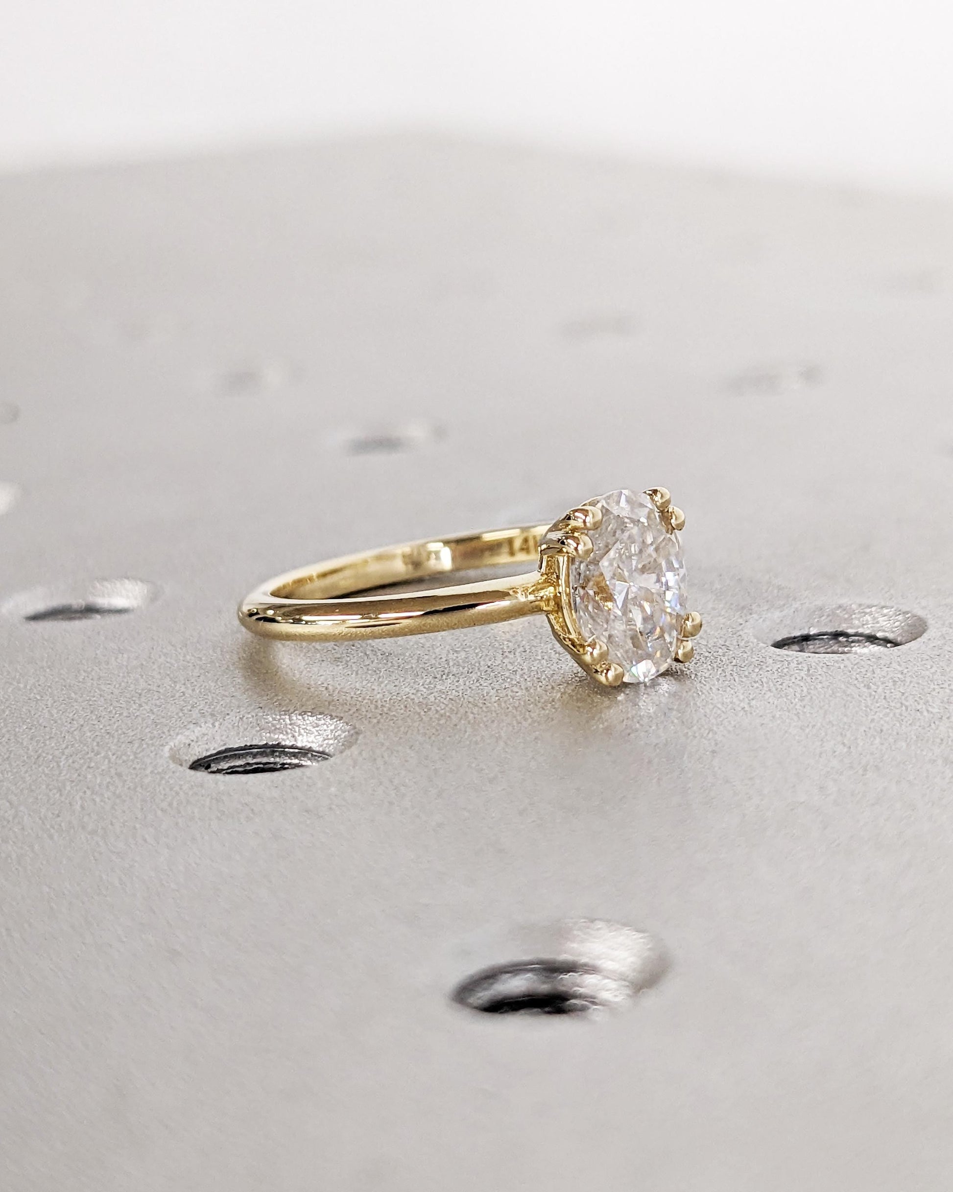 1.2 CT Round Solitaire Moissanite Engagement Ring