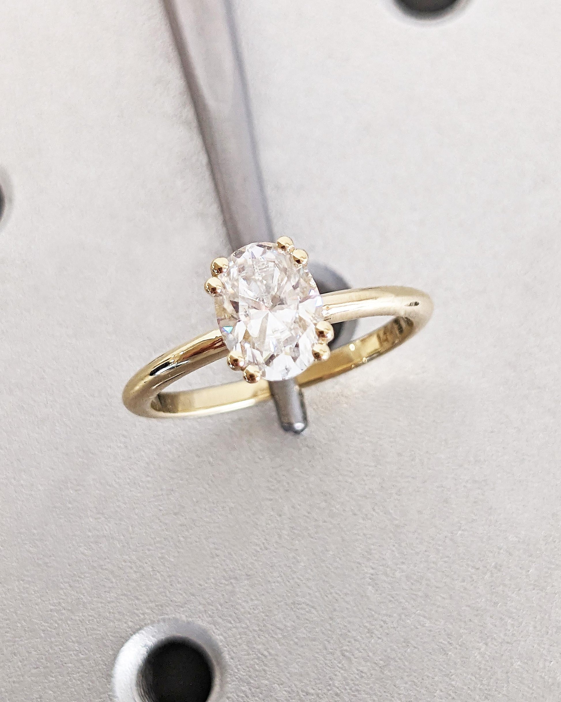 1.2 CT Round Solitaire Moissanite Engagement Ring