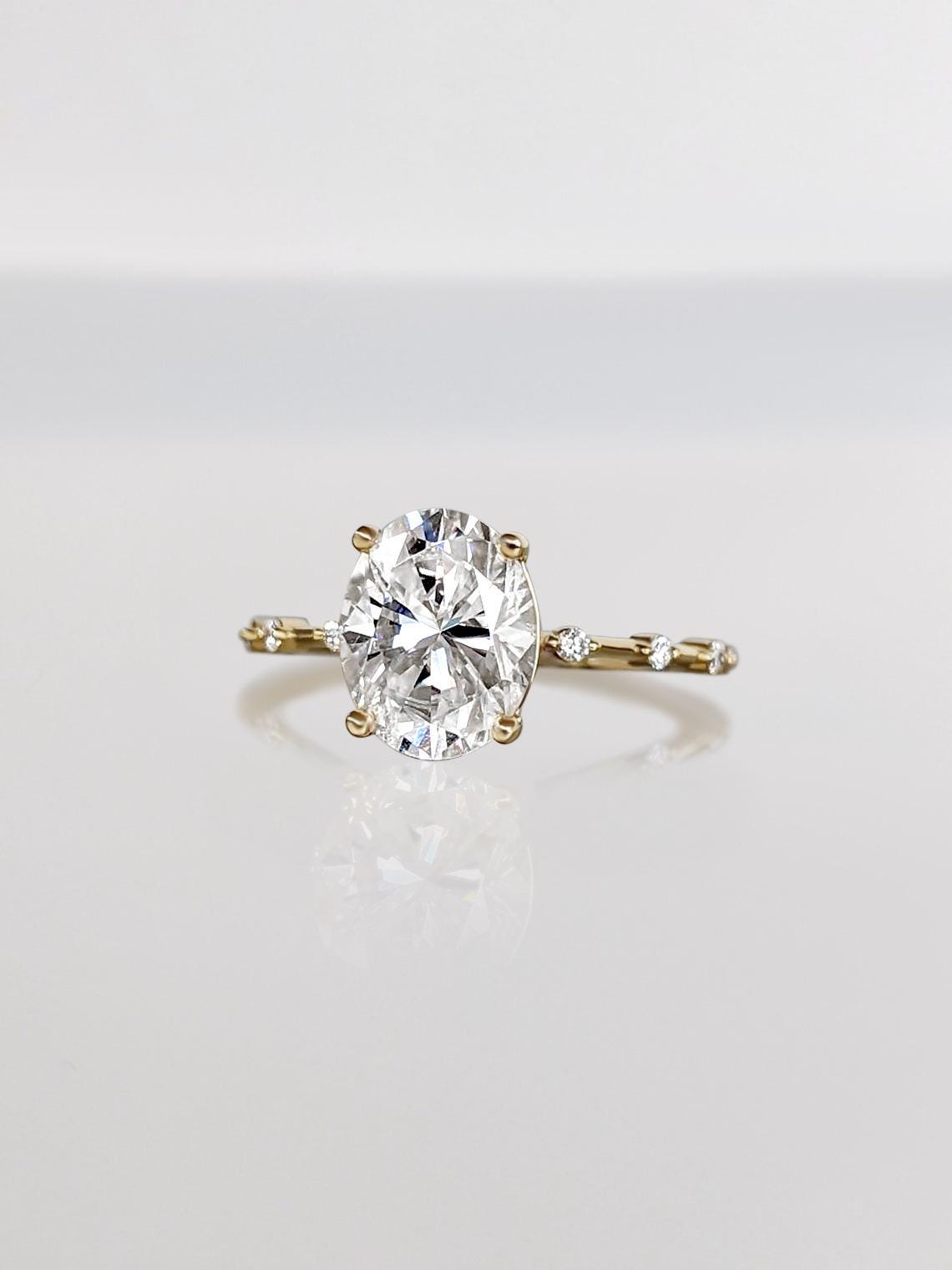 1.2 CT Round Solitaire Moissanite Engagement Ring
