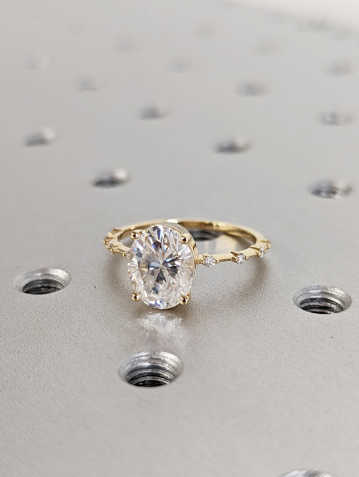1.2 CT Round Solitaire Moissanite Engagement Ring