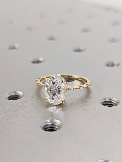 1.2 CT Round Solitaire Moissanite Engagement Ring
