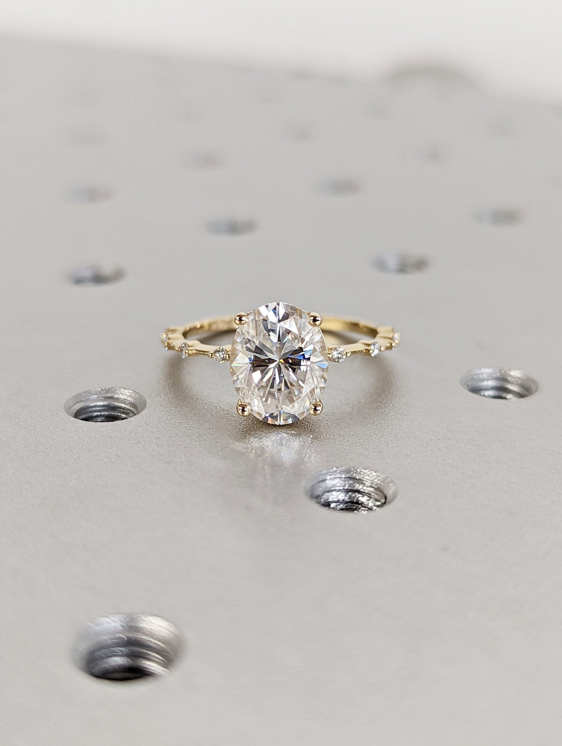 1.2 CT Round Solitaire Moissanite Engagement Ring