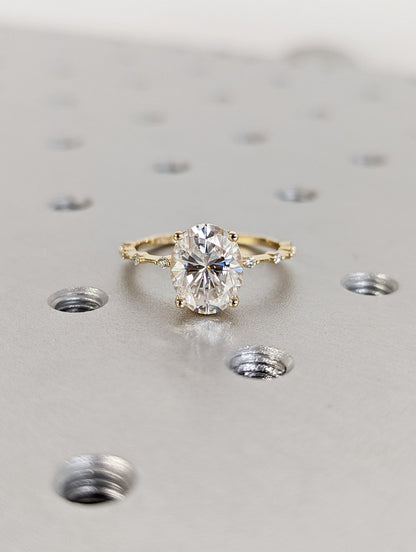 1.2 CT Round Solitaire Moissanite Engagement Ring