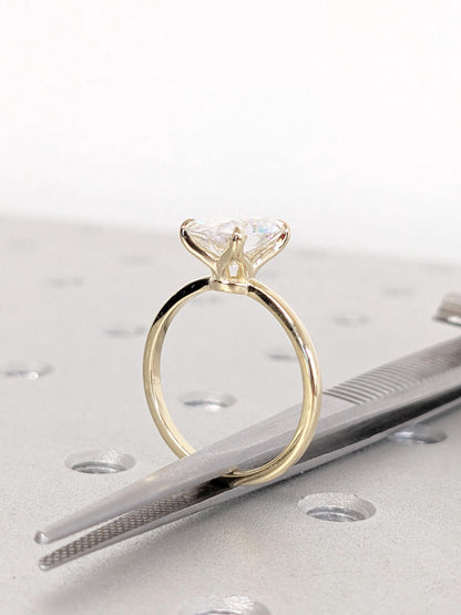 1.2 CT Round Solitaire Moissanite Engagement Ring