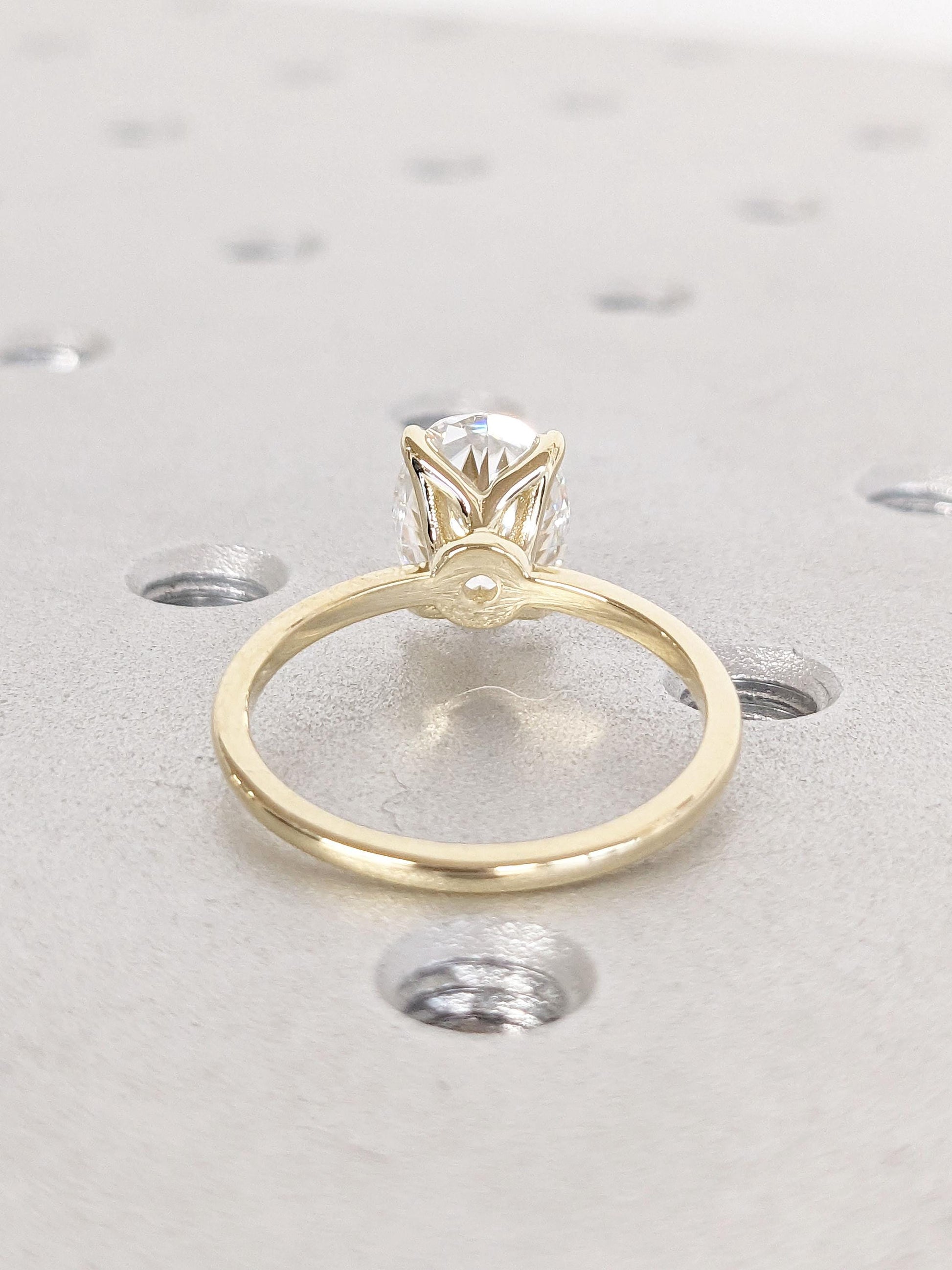 1.2 CT Round Solitaire Moissanite Engagement Ring
