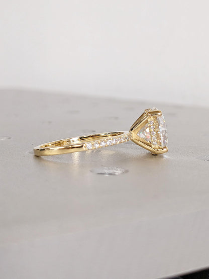 1.2 CT Round Solitaire Moissanite Engagement Ring