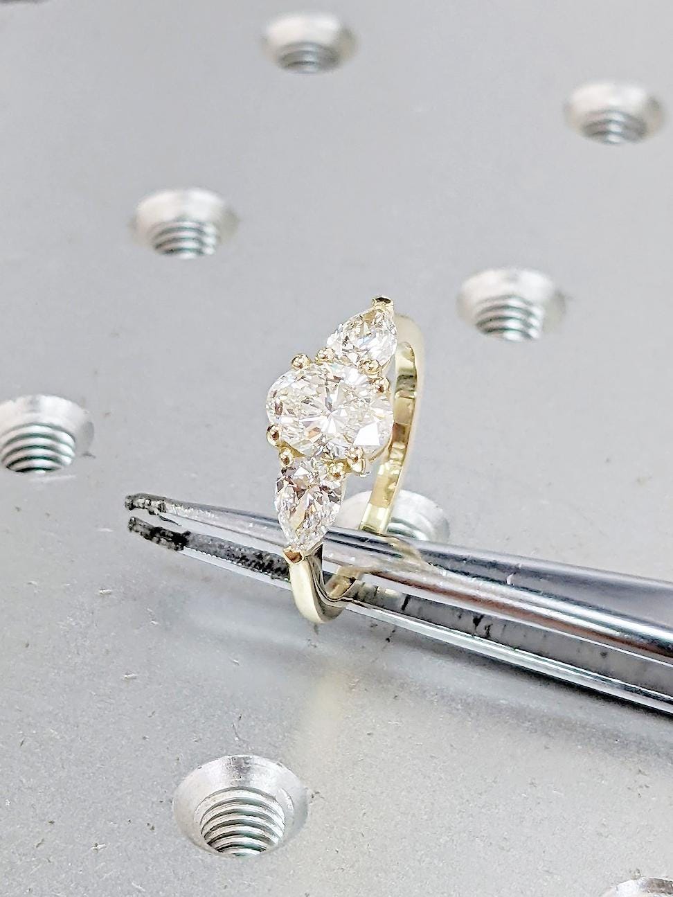 1.2 CT Round Solitaire Moissanite Engagement Ring