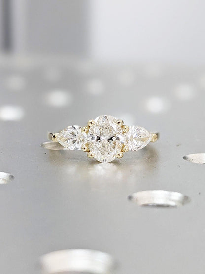 1.2 CT Round Solitaire Moissanite Engagement Ring