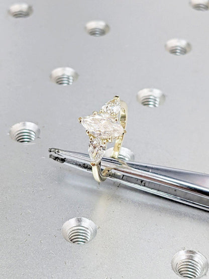 1.2 CT Round Solitaire Moissanite Engagement Ring