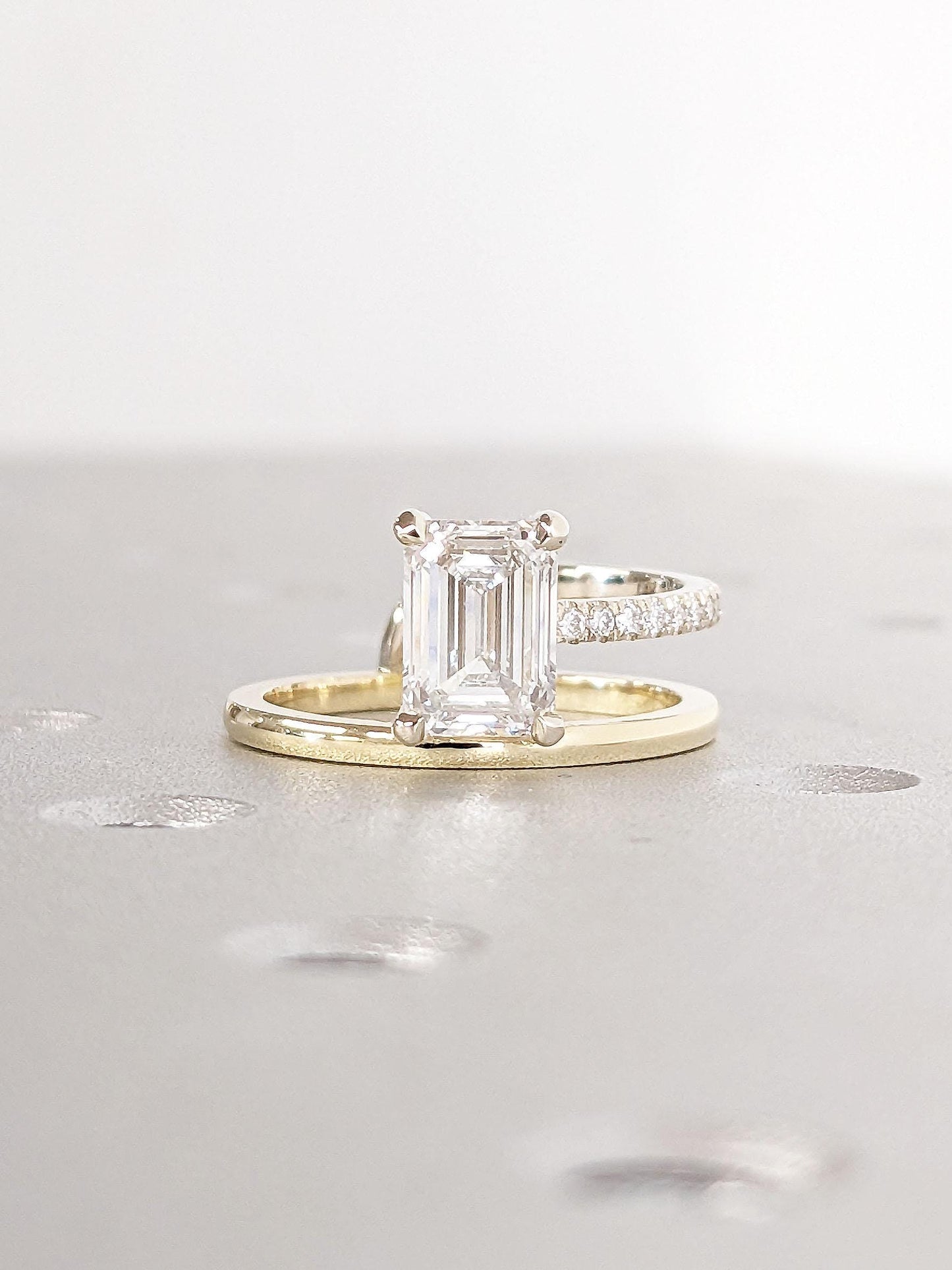 1.2 CT Round Solitaire Moissanite Engagement Ring