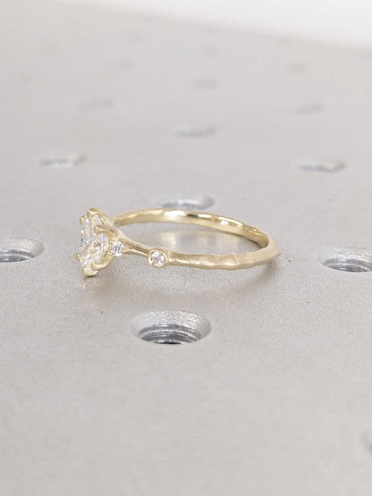 1.2 CT Round Solitaire Moissanite Engagement Ring