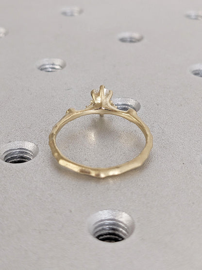 1.2 CT Round Solitaire Moissanite Engagement Ring