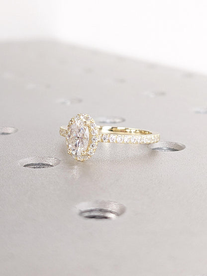 1.2 CT Round Solitaire Moissanite Engagement Ring