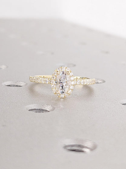 1.2 CT Round Solitaire Moissanite Engagement Ring