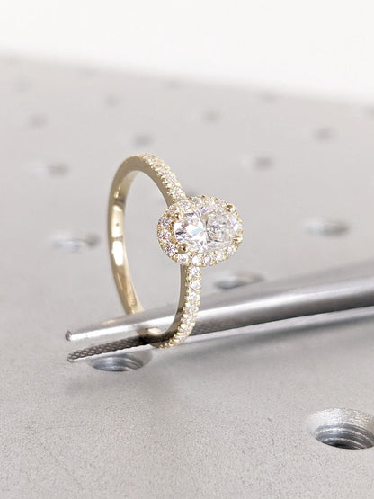 1.2 CT Round Solitaire Moissanite Engagement Ring