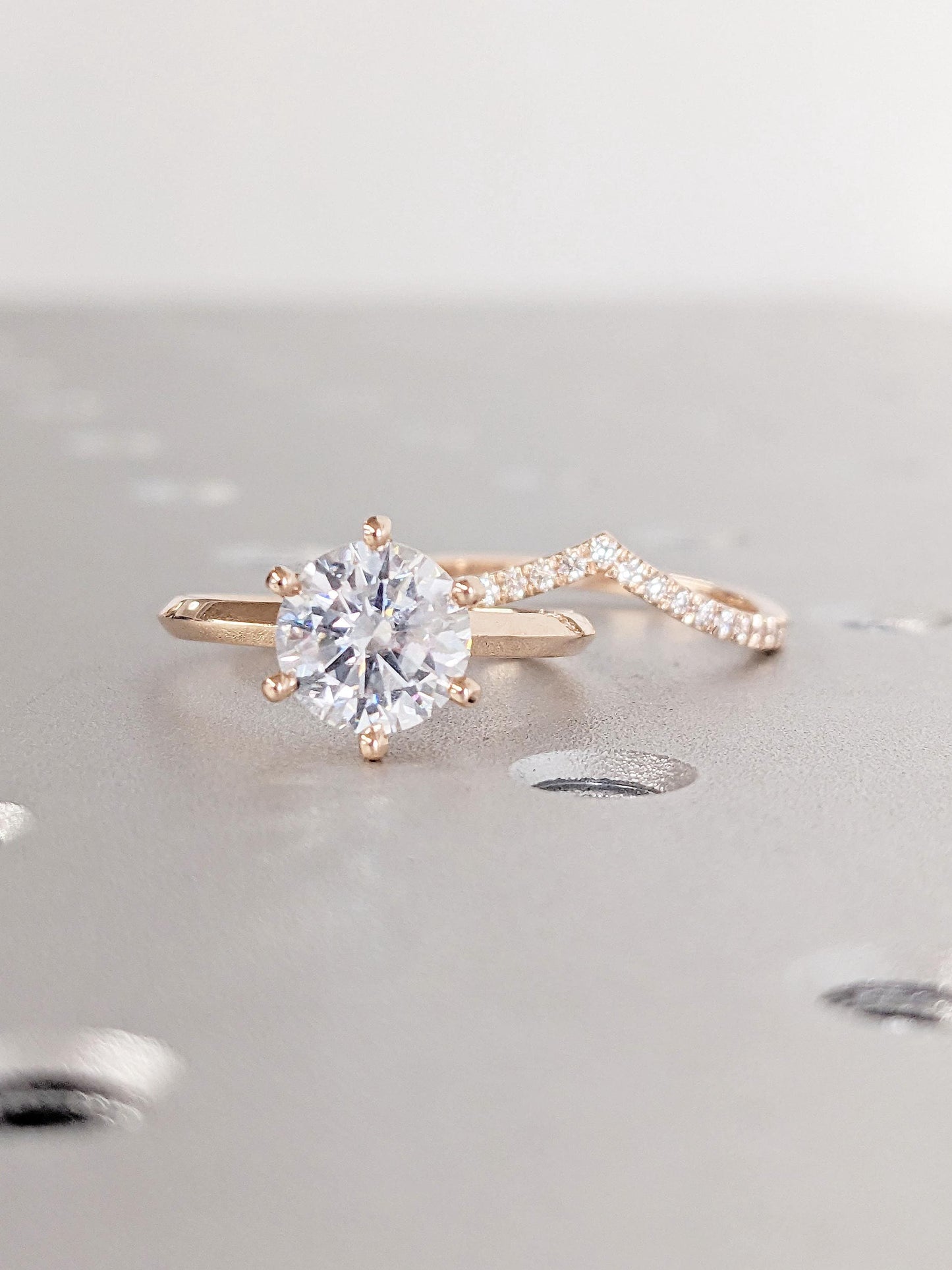 1.2 CT Round Solitaire Moissanite Engagement Ring