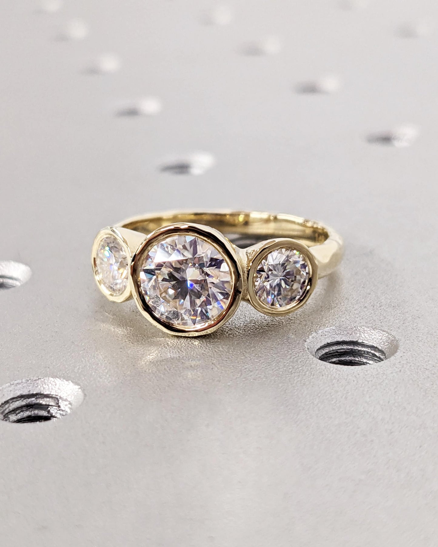 1.2 CT Round Solitaire Moissanite Engagement Ring