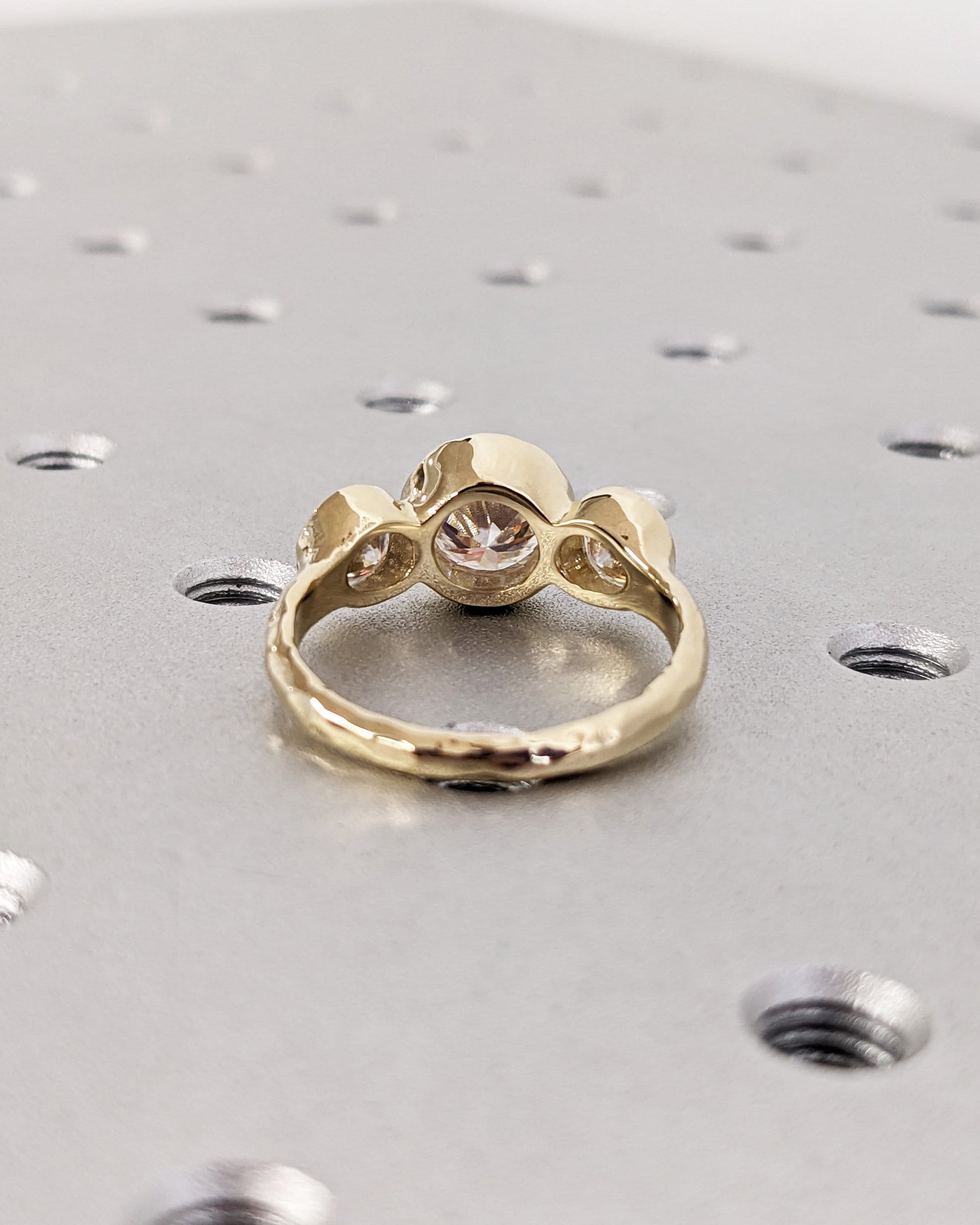 1.2 CT Round Solitaire Moissanite Engagement Ring