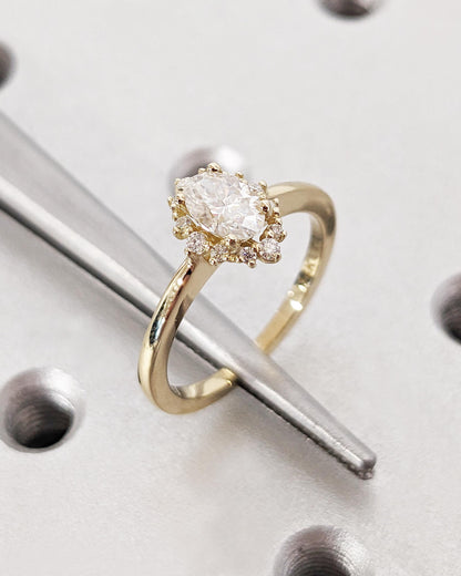 1.2 CT Round Solitaire Moissanite Engagement Ring
