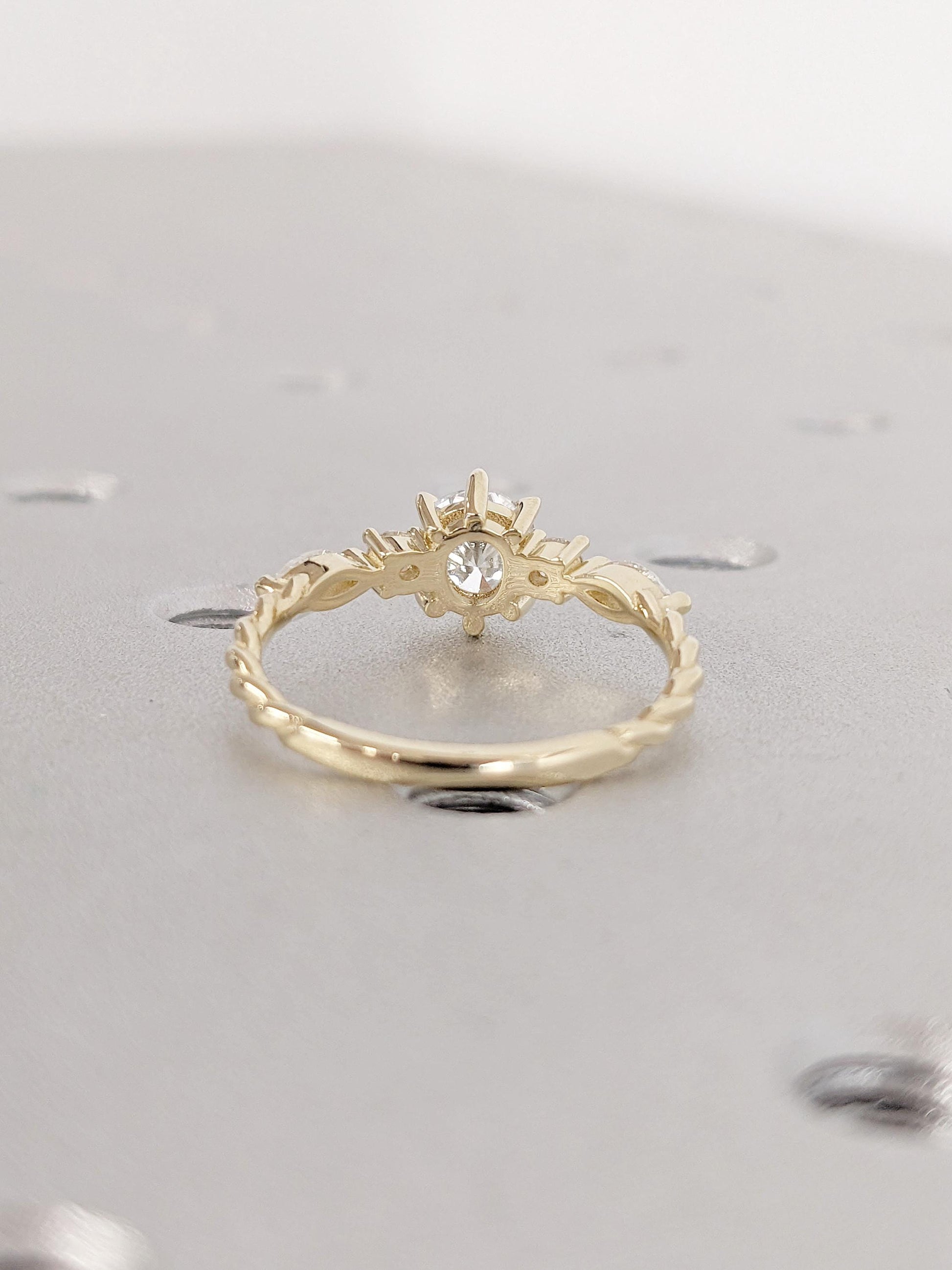 1.2 CT Round Solitaire Moissanite Engagement Ring