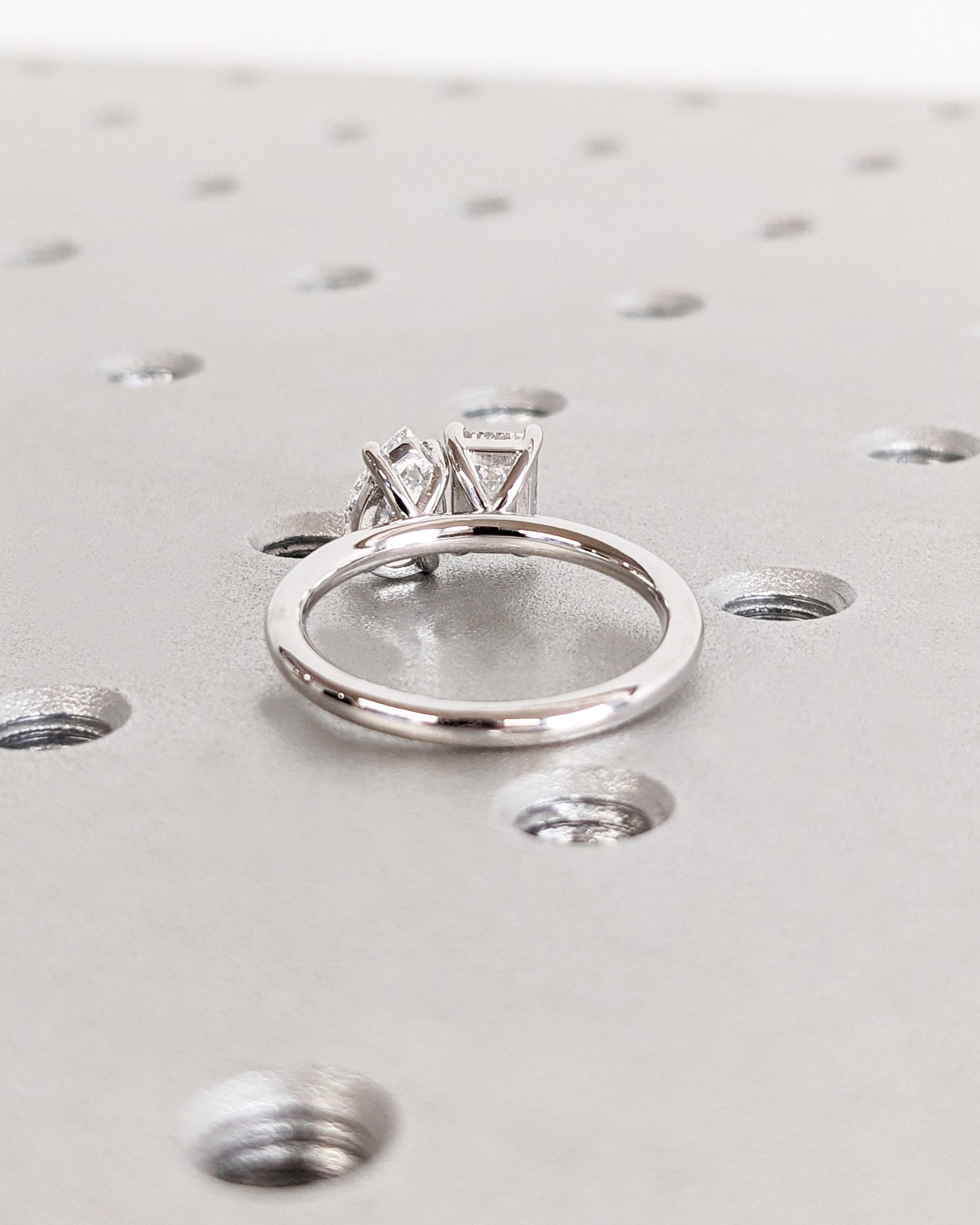 1.2 CT Round Solitaire Moissanite Engagement Ring