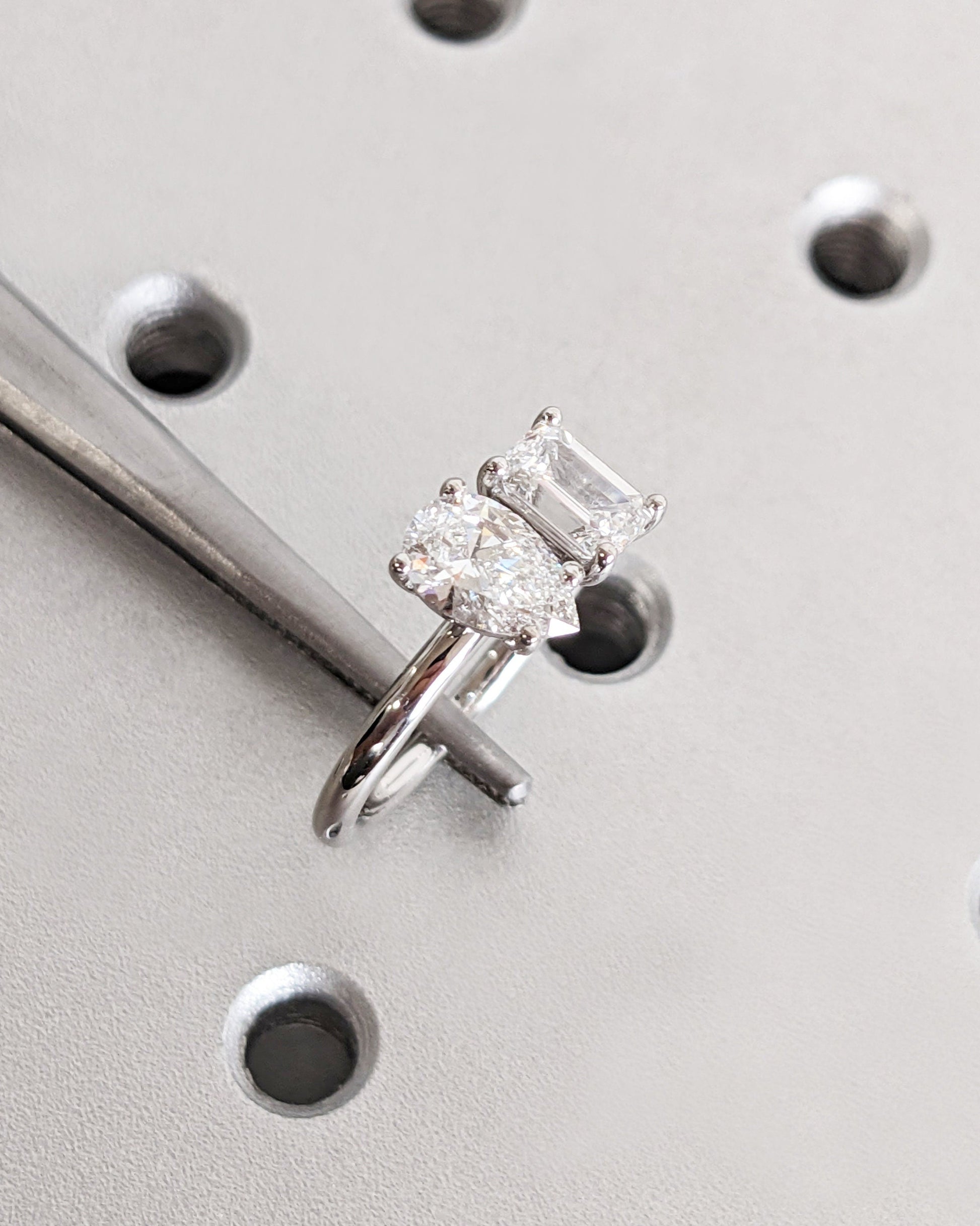 1.2 CT Round Solitaire Moissanite Engagement Ring